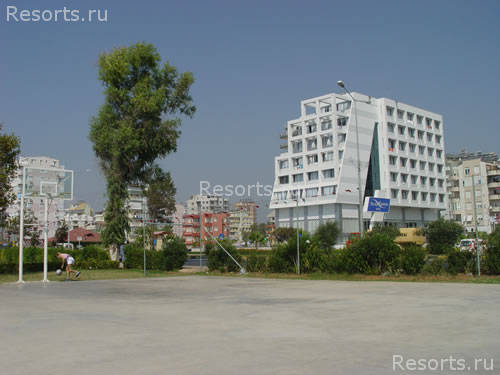 Blue Garden Hotel 3